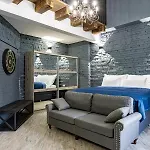 Iron Cube Apartman *