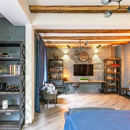 Iron Cube Apartment Karlovy Vary