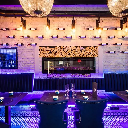 Iron Cube Apartment Karlovy Vary