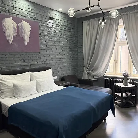 Iron Cube Apartment