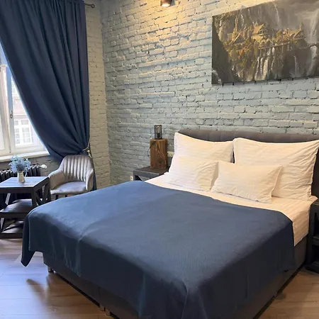 Apartament Iron Cube *