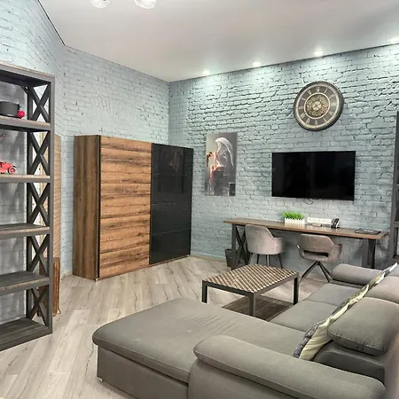 Apartment Iron Cube *