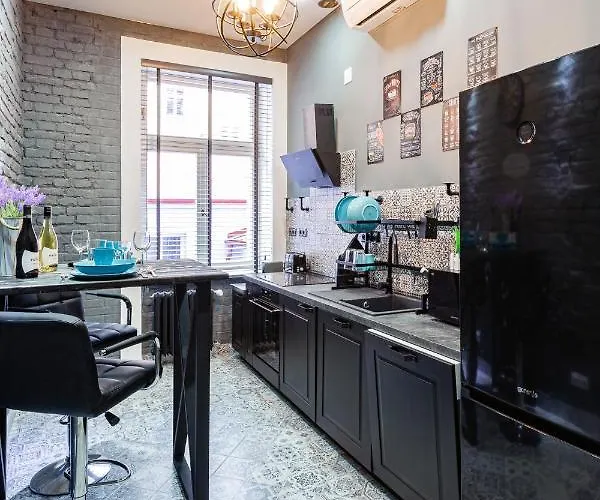 Iron Cube * Karlsbad