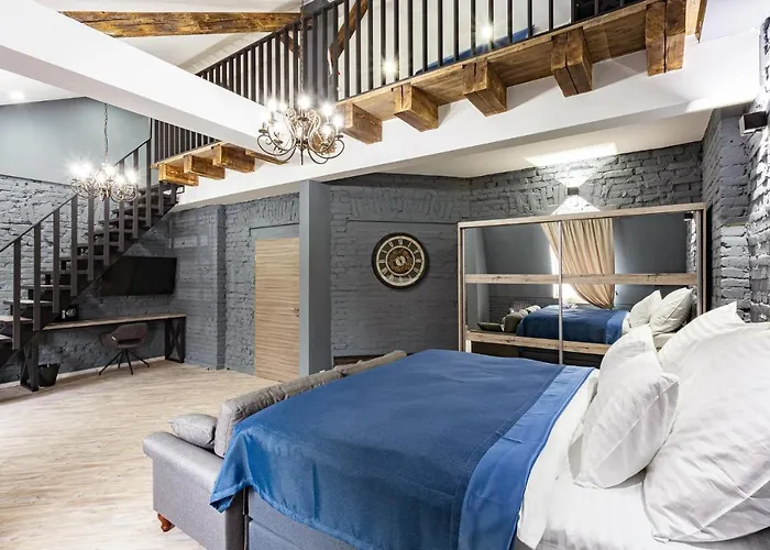 Iron Cube Appartement *