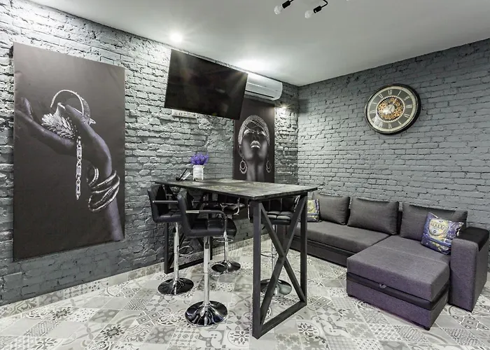 Iron Cube * Karlsbad