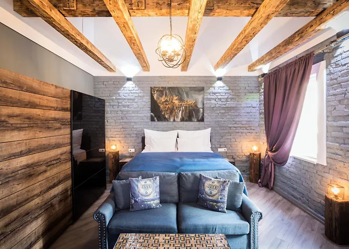 Iron Cube * Karlsbad