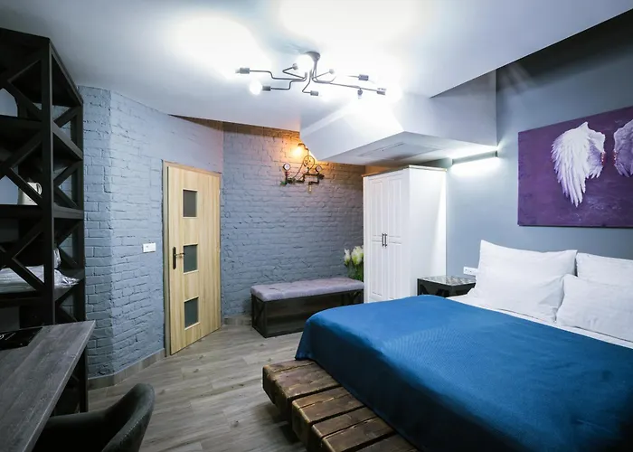 Iron Cube * Karlsbad